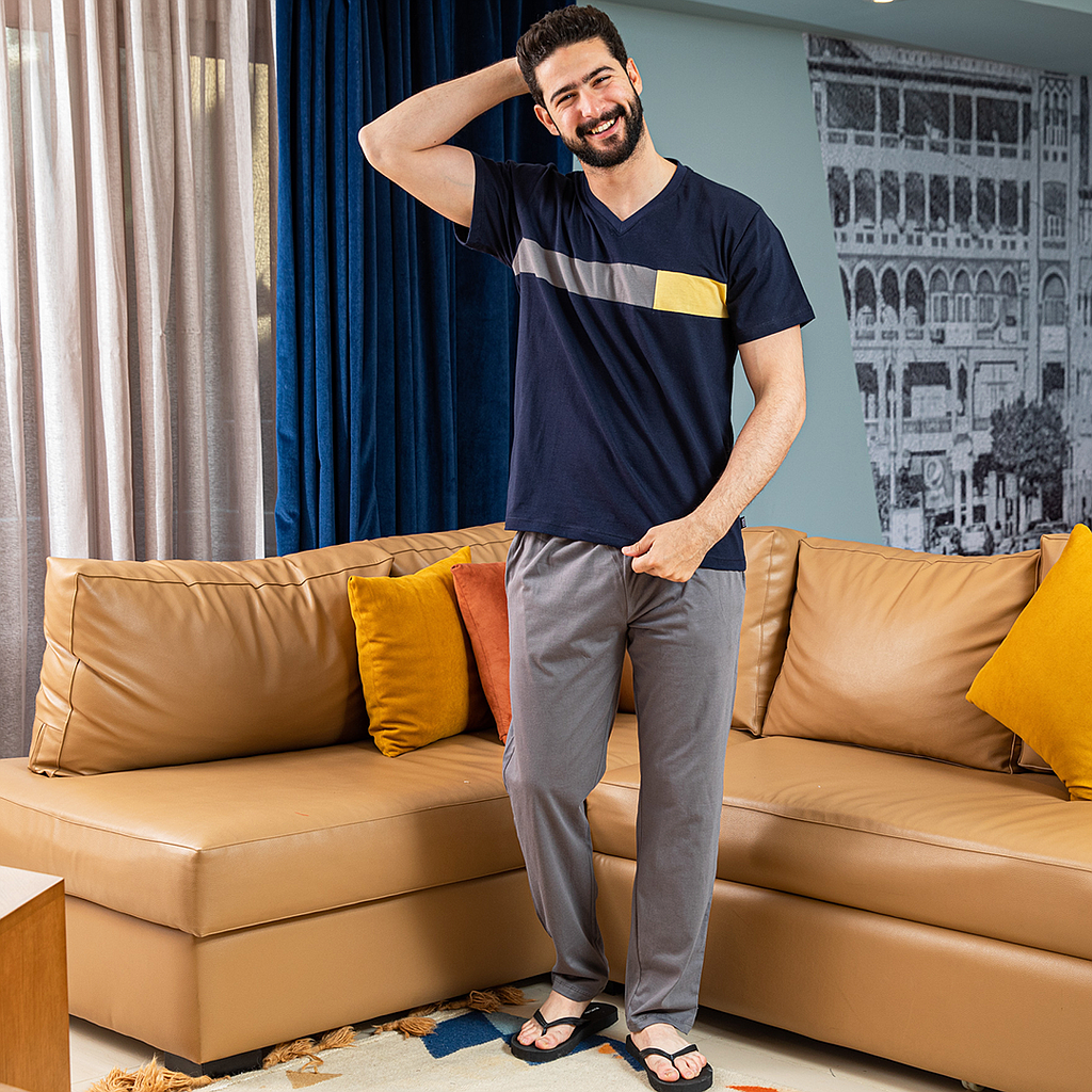 Men's pajamas with a line on the chest