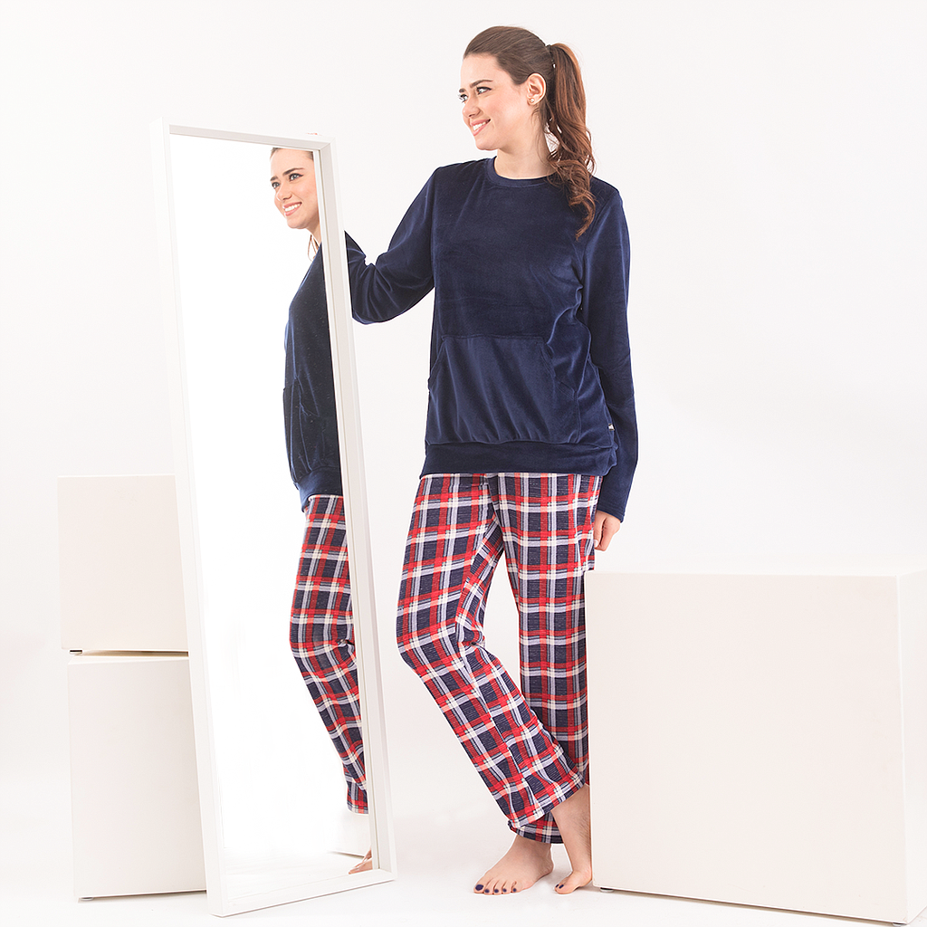 Plain velvet pajamas * checkered pants