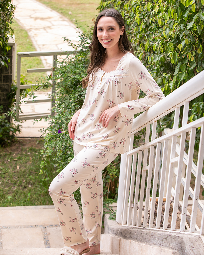 Women's pajamas, Lycra Mora, with a travel sleeve, with trousers
