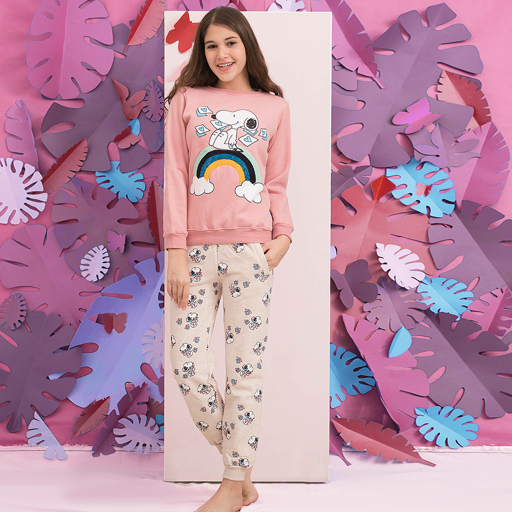 SNOOPY Girls' rainbow and hearts pajamas
