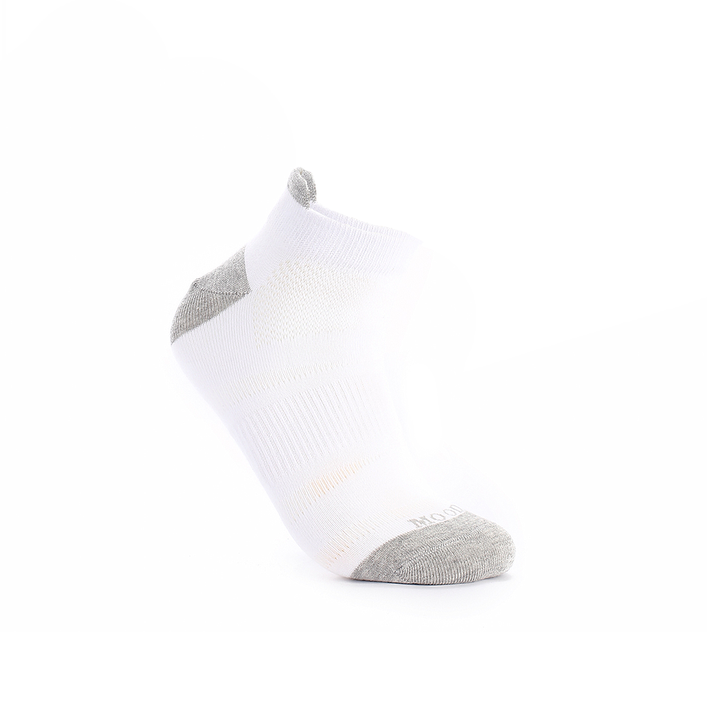 Men's short socks without a plain towel