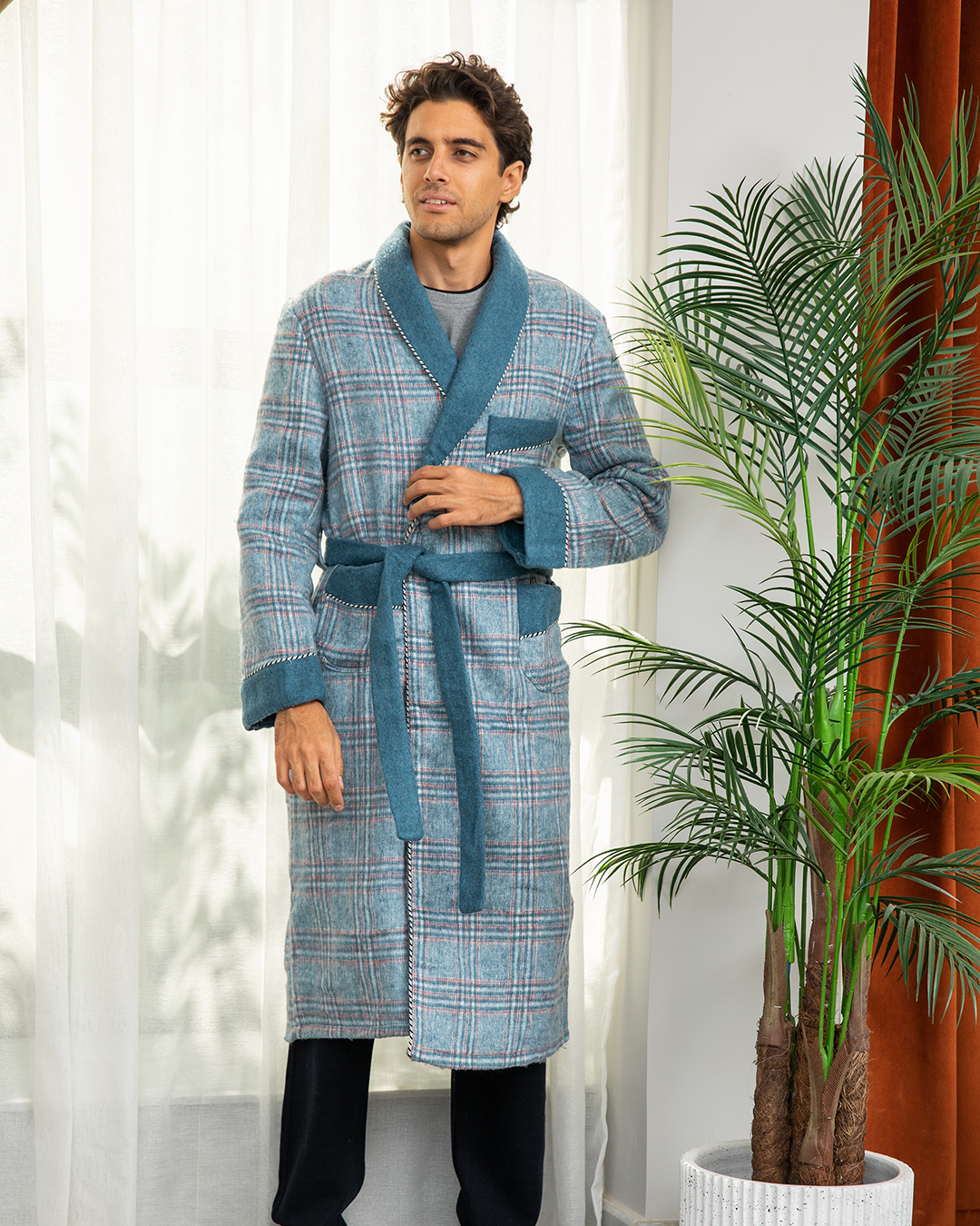 Men's Karwa robe 2S